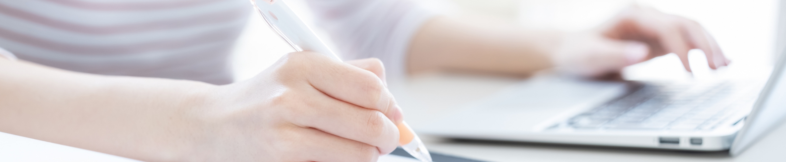 研修サービスの申し込み・新規スタッフ登録はこちら